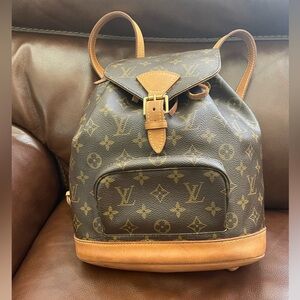 Louis Vuitton Montouris backpack